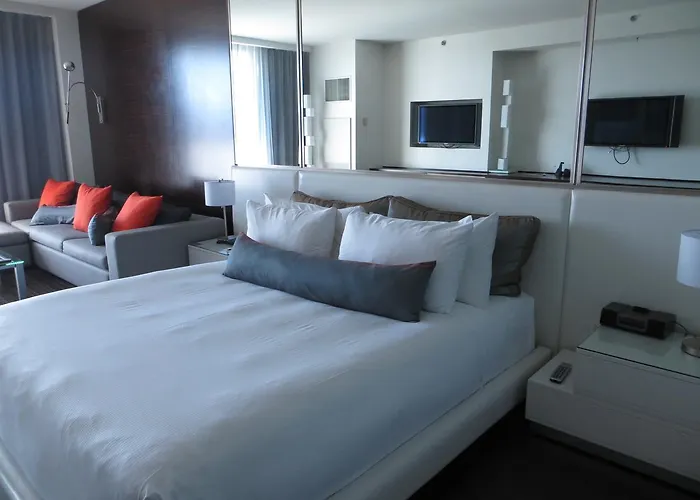 Palms Place And Spa